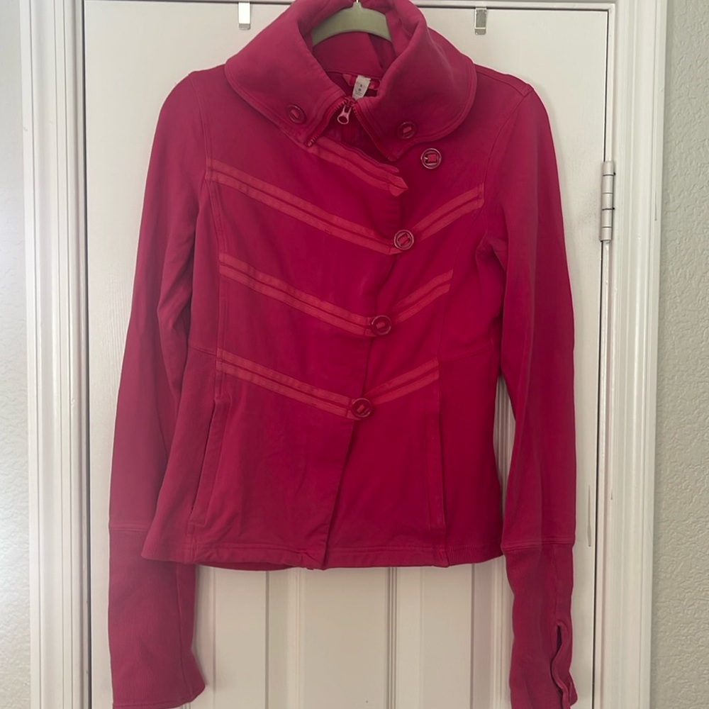 Lululemon Pink Jacket 💗💕💗
